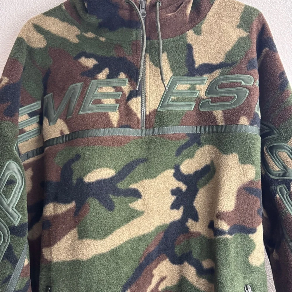 Supreme Polartec Half Zip Hooded Sweatshirt Woodland Camo Size XL